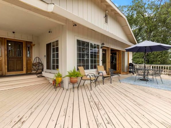 18875 Connie Dr, Grass Valley, CA 95949