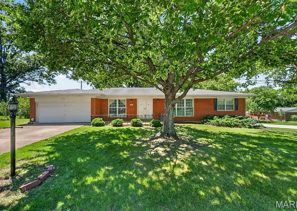 1st image of 9341 Tea Rose Ln