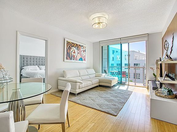 5th image of 110 Washington Ave APT 1805