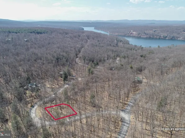 54 Gallatin Dr, Oakland, MD 21550