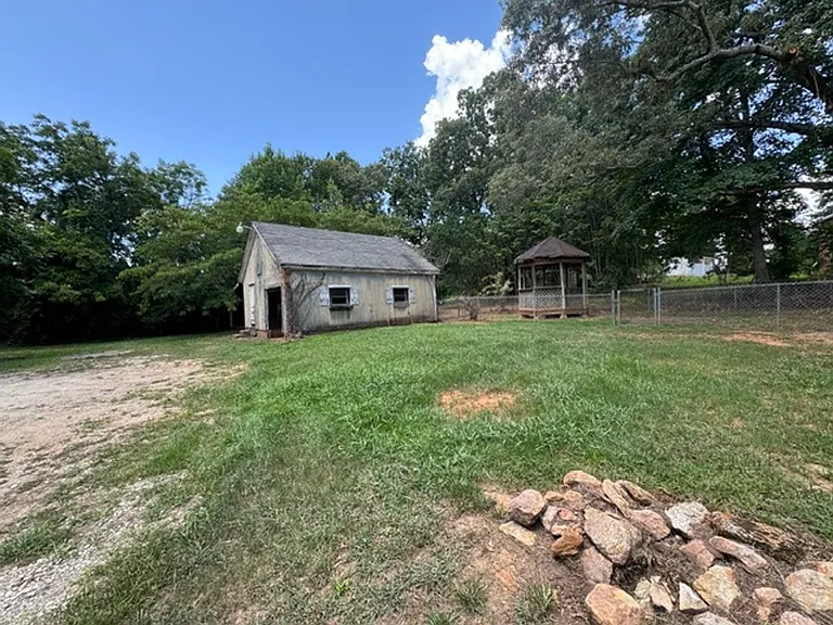 481 S Suber Rd — Photo 18