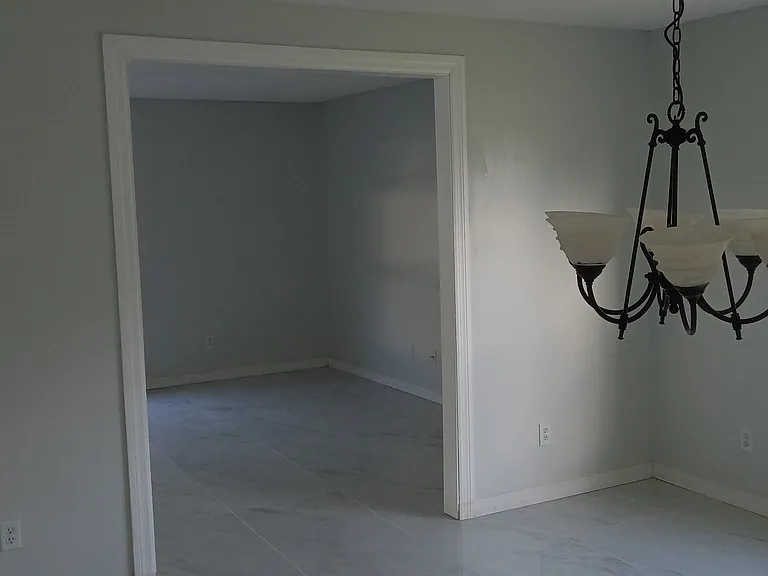 1401 SW Heather St — Photo 29