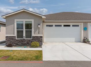 2736 Tranquil Ct, West Richland, WA