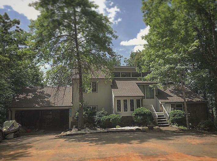 1st image of 11811 Gallion Cir