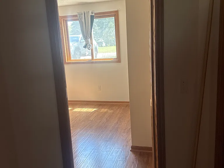 209 126th Ave NW — Photo 3