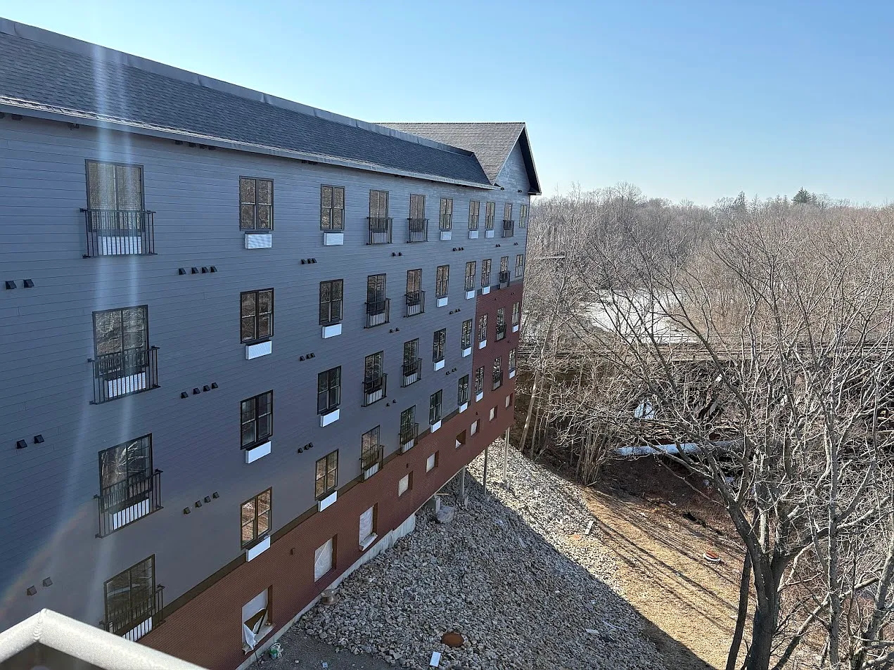Railroad Apartments — Photo 2