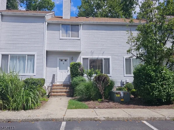 59 Woodland Dr #59, Roselle Boro, NJ 07203