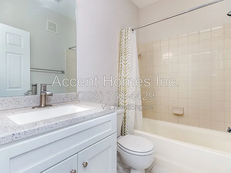 5675 Harrington Falls Ln #G — Photo 27