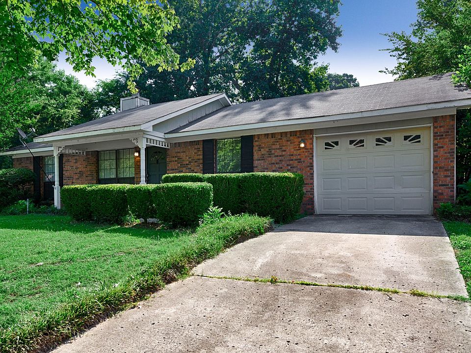 1st image of 229 Stormy Dr