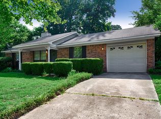 229 Stormy Dr, New Market, AL 35761