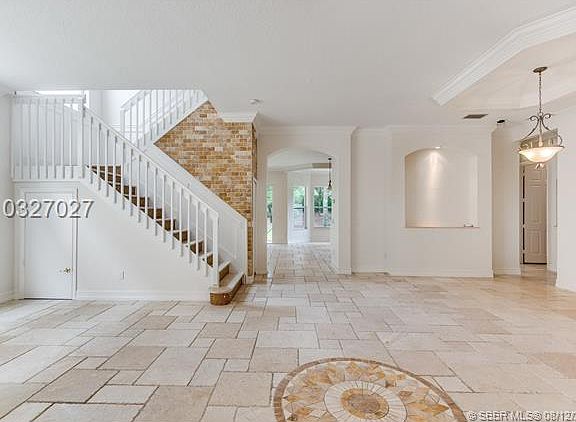 3rd image of 10552 Walnut Valley Dr