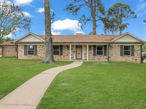 1216 Lavaca St, Texarkana, TX 75503