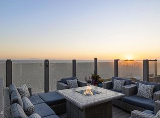 325 Ocean Dr, Oxnard, CA 93035