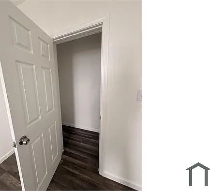 47 Putnam St #1F — Photo 16