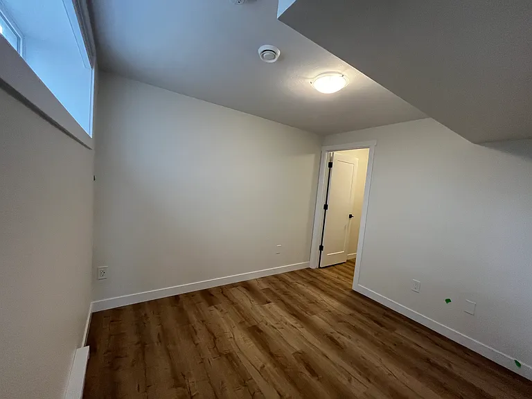 119 Taube Ave — Photo 9