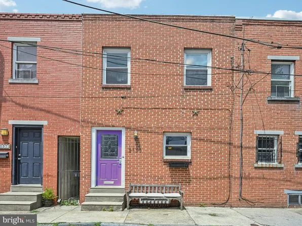 2135 Clymer St, Philadelphia, PA 19146