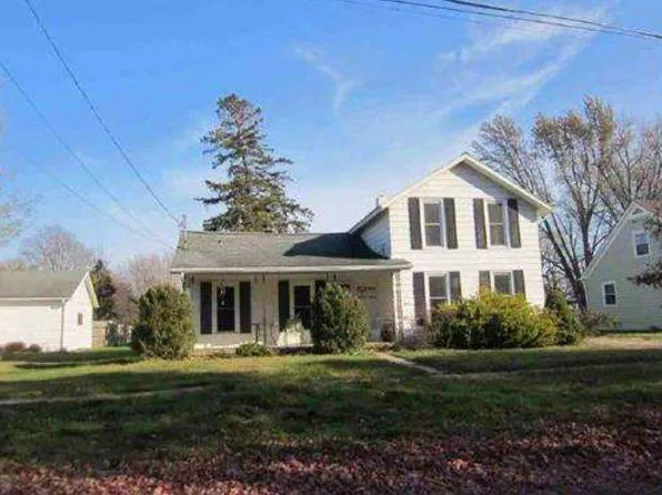 712 Daggett Dr, Napoleon, OH 43545