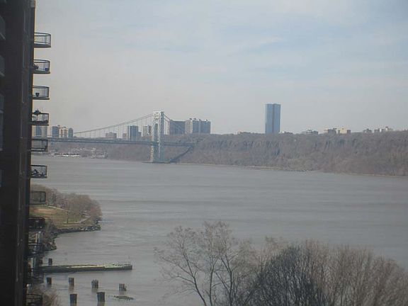3rd image of 2621 Palisade Ave