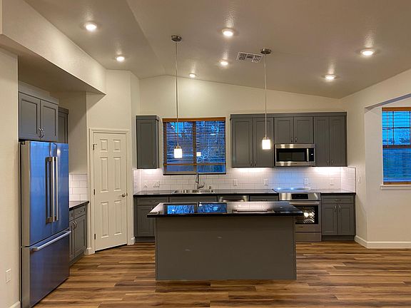 Kitchen + Island
