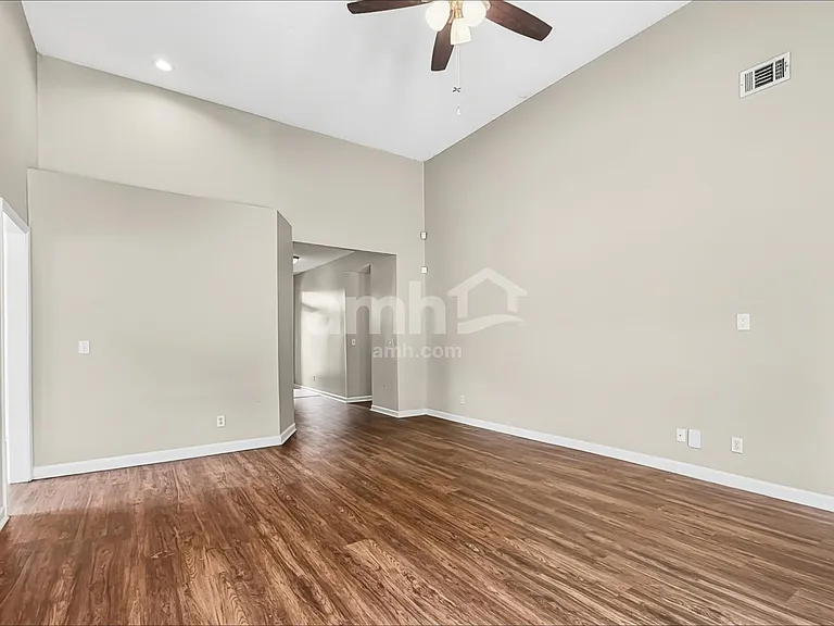 22 Weber Ct — Photo 8