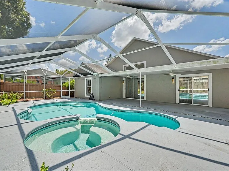 11504 Wellman Dr — Photo 28