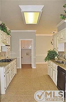 3rd image of 764 Village Green Dr
