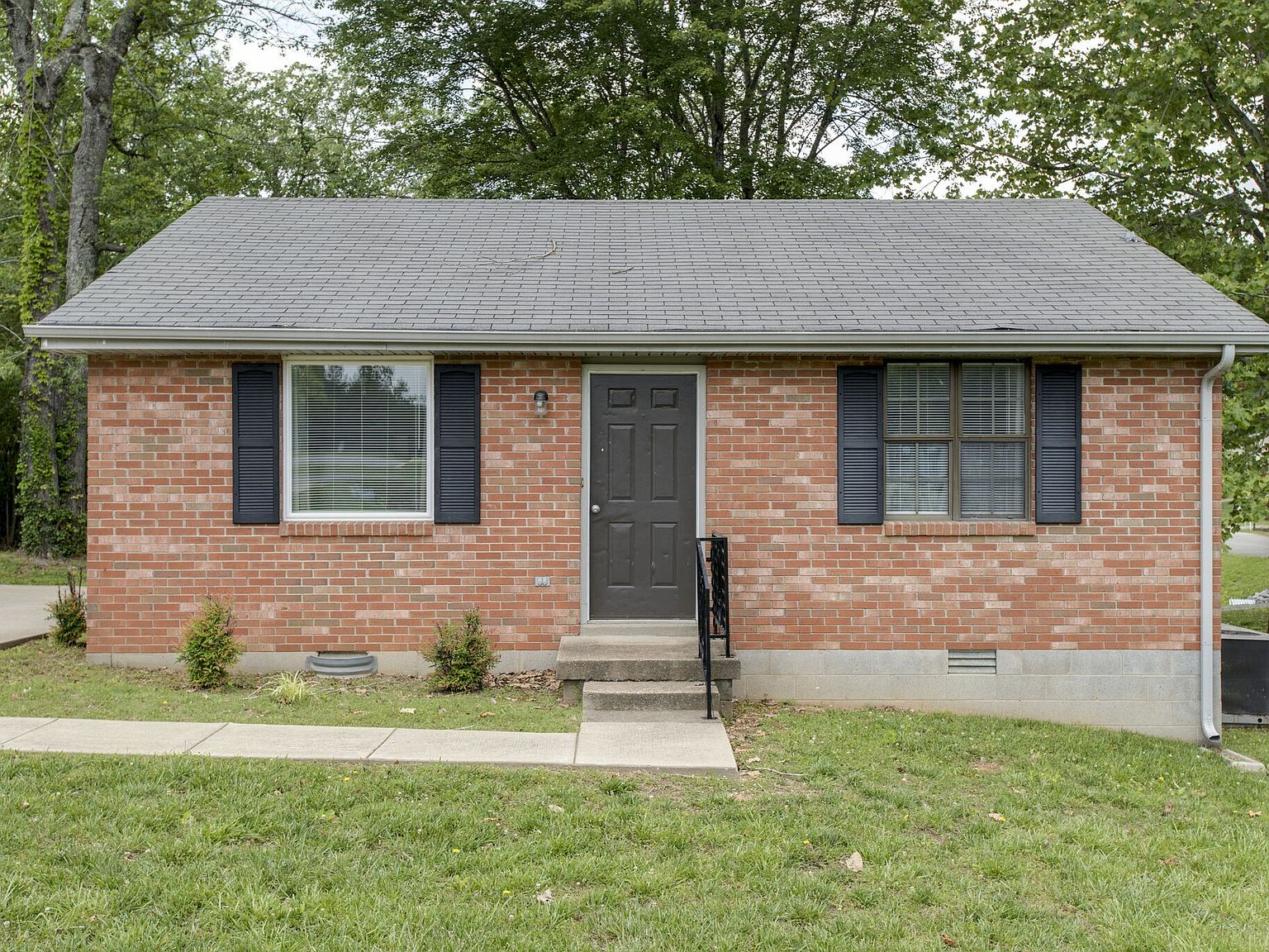 300 Tennsco Dr, Dickson, TN 37055 Zillow