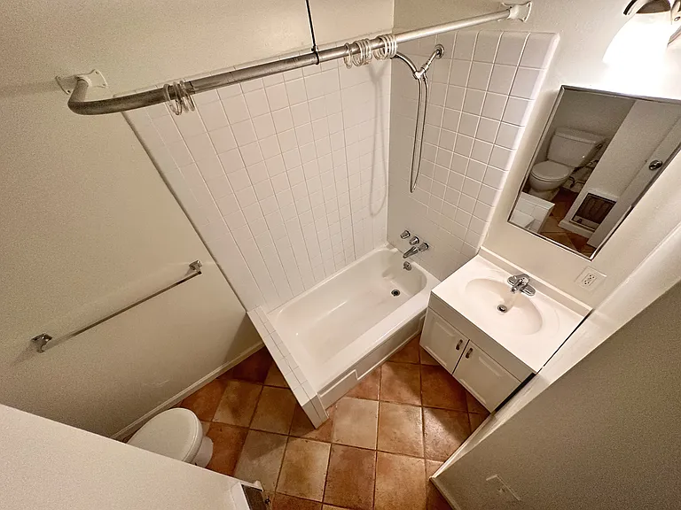 118 Echo Ave #8 — Photo 7