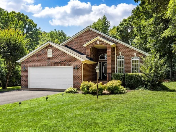 2901 Kingsdale Rd, North Chesterfield, VA 23237