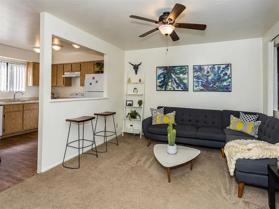 University Square Apartments