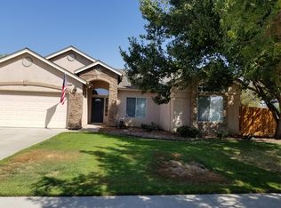 1416 Pear St, Lemoore, CA 93245