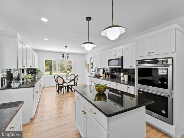 253 W Central Ave, Blackwood, NJ 08012