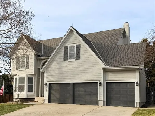 8410 W 145th St, Overland Park, KS 66223