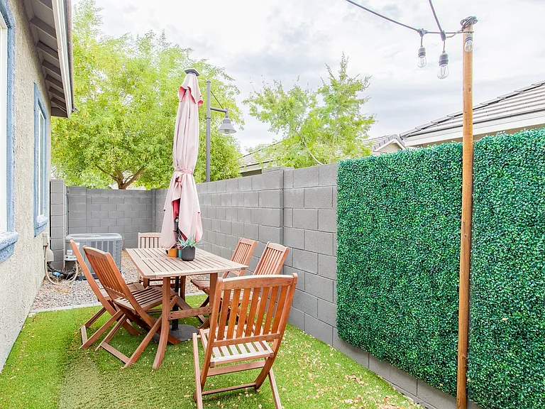 Villas on Olive — Photo 15
