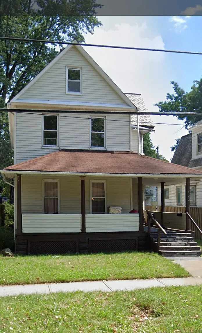 2153 W 85th St photo 1