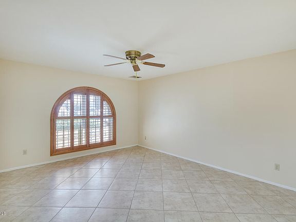 5th image of 4552 W Laurie Ln