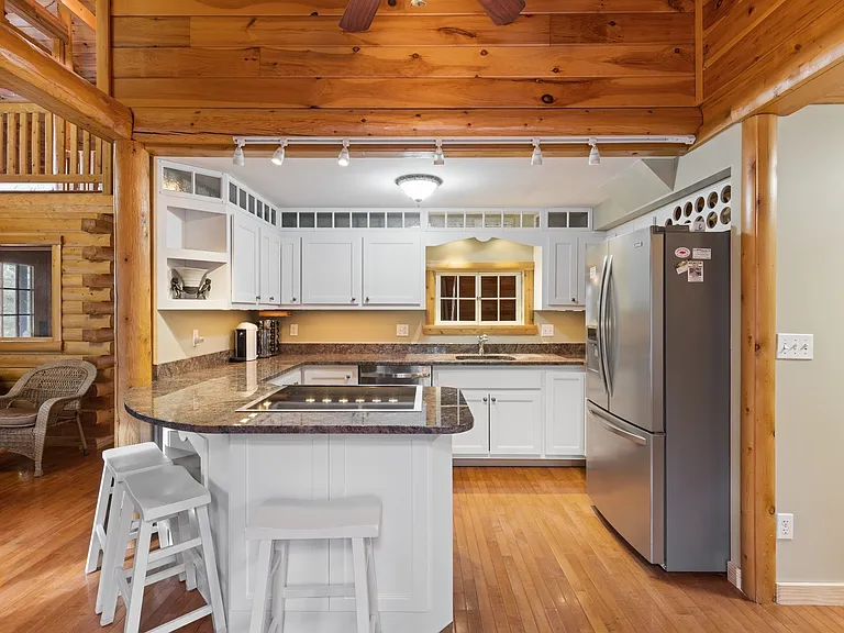 380 Private Rd #27 — Photo 15