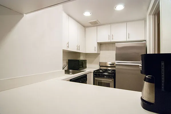 Rented by WAM Partners - William Moses Co. | media 67