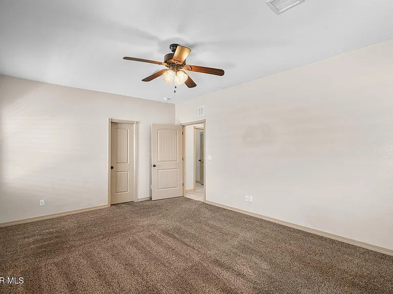 3138 Red Maple Dr — Photo 23