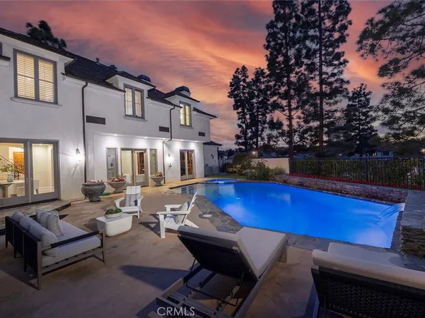 15 Cypress Point Ln, Newport Beach, CA 92660