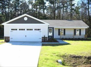 102 Hawsboro Ct, Jacksonville, NC 28540