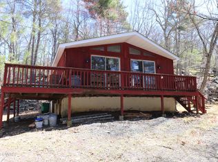191 Pebble Rock Rd, Lackawaxen, PA
