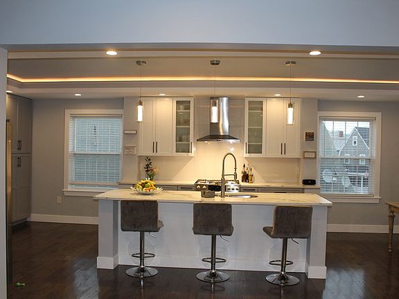 5th image of 54 Highland Ave #2