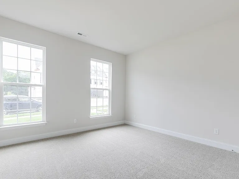 6920 Leire Ln — Photo 4
