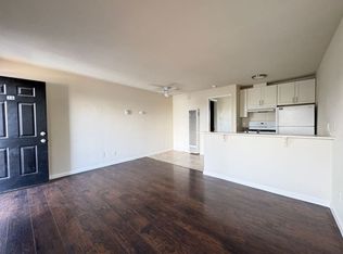 Gated One-bedroom Upstairs Apartment with Modern Upgrades. Limited-Time Offer: Move in by October..., Lodi, CA 95240