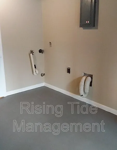 5500 Crestview Dr — Photo 15