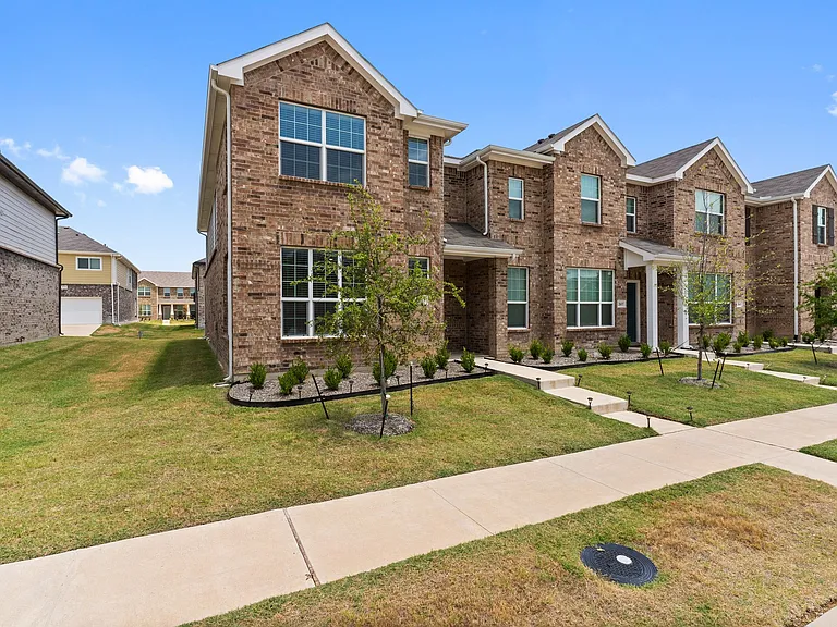 2833 Bellflower Dr — Photo 29