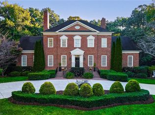 5037 Marble Arch Rd, Winston Salem, NC 27104