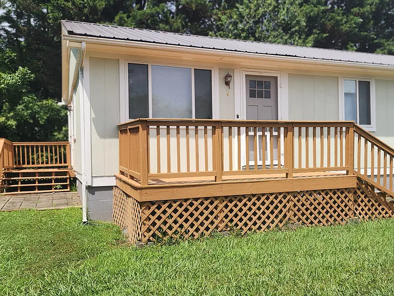 17 Unaka Ave #B — Photo 10