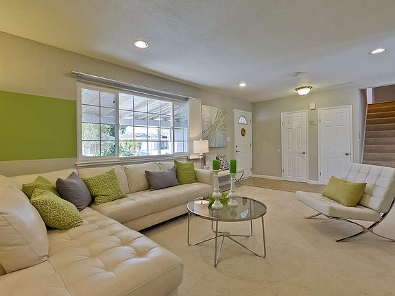 4th image of 3484 Madrid Dr